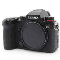panasonic-lumix-s5d-body-occasion.jpg