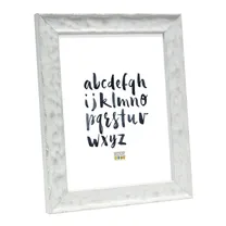 deknudt-houten-kader-in-wit-met-golvende-st.jpg