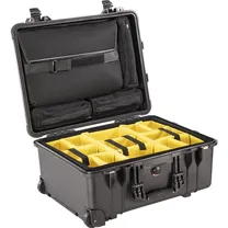 peli-1564-019428158002-1.jpg