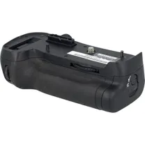 nikon-mb-d12-batterij-grip-occasion.jpg