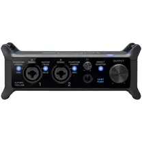zoom-uac-232-32-bit-float-audio-interface.jpg