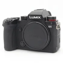 panasonic-lumix-dc-s5-body-occasion.jpg