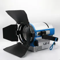 arri-l5-c-rgb-led-fresnel-light-incl-think-.jpg