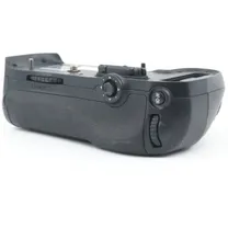 nikon-mb-d12-batterygrip-occasion.jpg