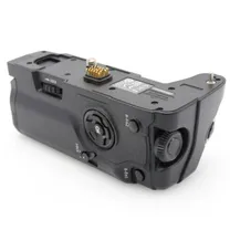 olympus-hld-9-power-battery-holder-occasion.jpg
