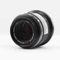 olympus-m-zuiko-digital-45mm-f-1-8-occasion.jpg