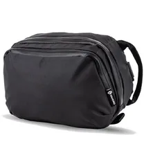 wandrd-toiletry-bag-large.jpg