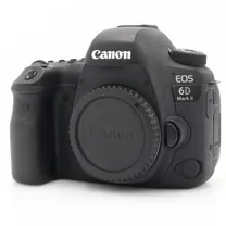 canon-eos-6d-mark-ii-bg-e21-battery-grip-oc.jpg