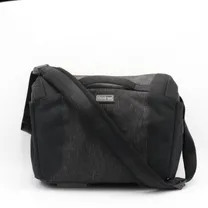 think-tank-speedtop-crossbody-15-graphite-o.jpg