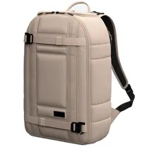 db-ramverk-backpack-26l-fogbow-beige-2023.jpg