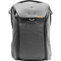 Peak_Design_Everyday_backpack_30L_v2_charcoal_01.jpg