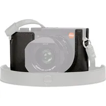 leica-19566-q2-halfcase-zwart.jpg