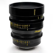 zhongyi-mitakon-35mm-t1-cine-voor-mft.jpg