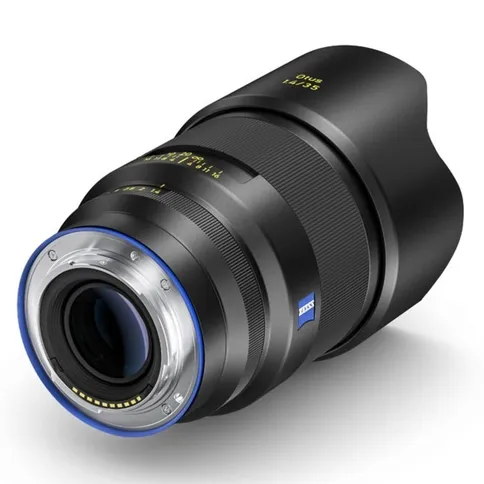zeiss-otus-ml-35mm-f1-4-canon_2.jpg