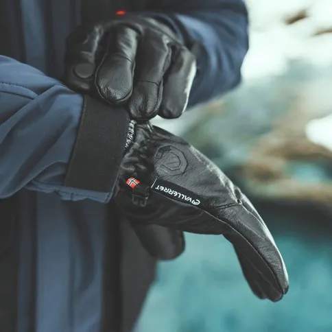 Vallerret-Hatchet-Leather-Glove-black-M_8.jpg