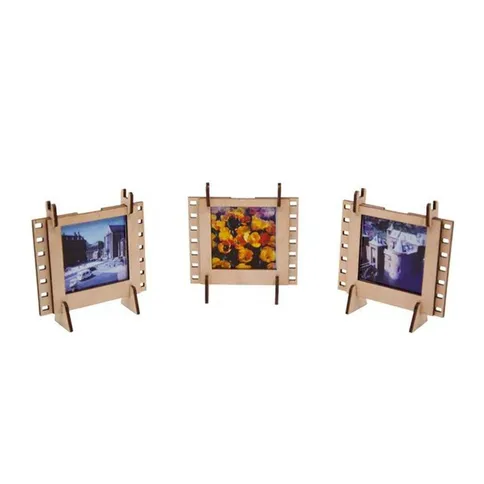 JollyLook-3-Photo-Frames-SQUARE-Natural-Wood_3.jpg