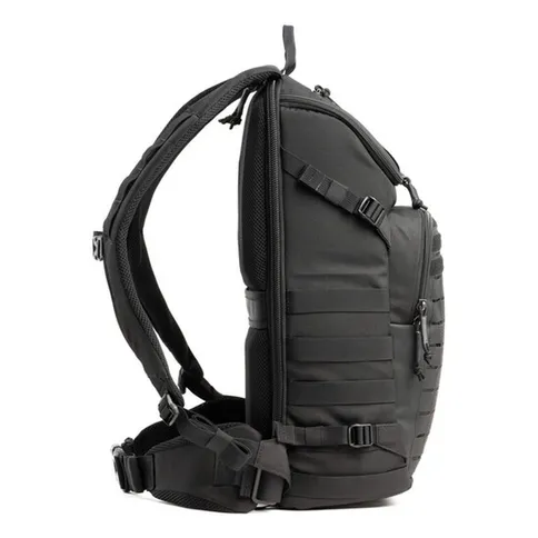 Think-Tank-DarkLight-Backpack-20L-black_4.jpg