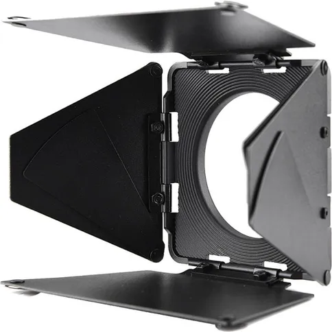 Godox-Barndoor_2.jpg