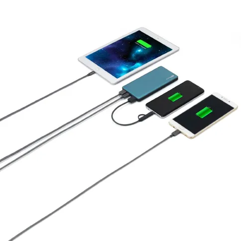 gp-mp10ma-powerbank-10-000-mah-3-usb-poorten-3a-t_3.jpg