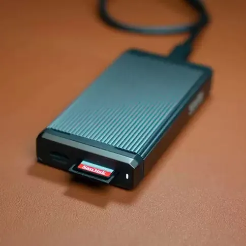 SanDisk-Professional-pro-reader-cardreader-usb-c-3-2gen _4.jpg