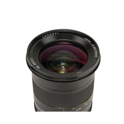 Zhongyi-Mitakon-20mm-f0-95-Sony-E_3.jpg