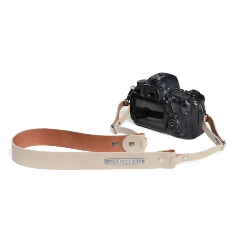 The-Hantler-Camera-Neck-strap-Ivory-Brass_4.jpg