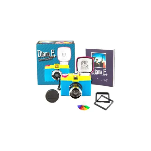 Lomography-Diana-F-Package-CMYK_3.jpg