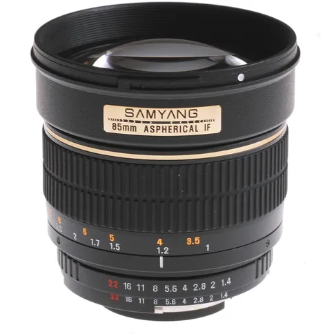 samyang_85mm_f1.4_2.jpg