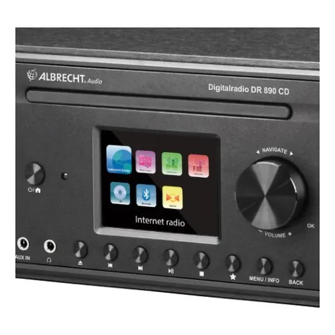 Albrecht_Radio890_zwart_foto3.jpg