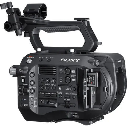 sony_pxw-fs7_markII_24-70mm_f2.8_gm_4.jpg