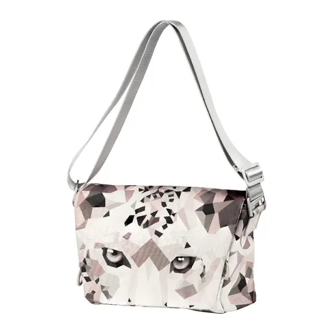 2_Smallrig_6045_creative_design_sling_bag.jpg
