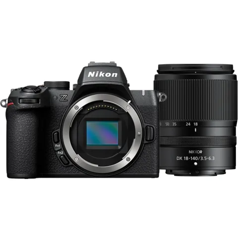 NikonZ50MarkII_18140mm_bundel.webp