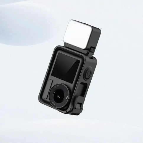Ulanzi-LM18-lampje-voor-DJI-Osmo-Action-5-Pro-4-3-Pocket-3_5.jpg