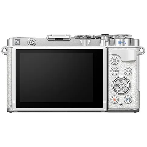 OLYMPUS-E-P7_3.jpg