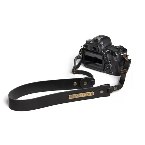 The-Hantler-Camera-Neck-strap-Classic-black-Brass_4.jpg
