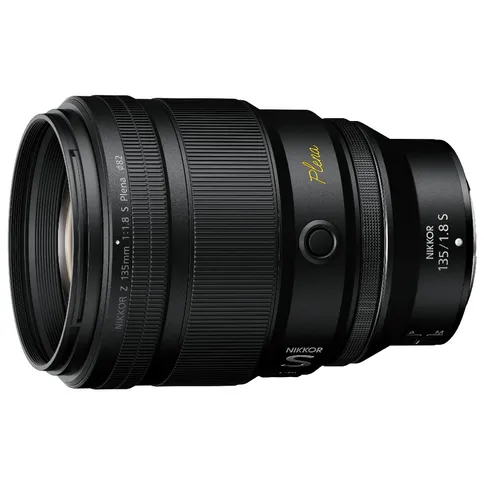 Nikon-Z-135mm-F1.8-1.jpg