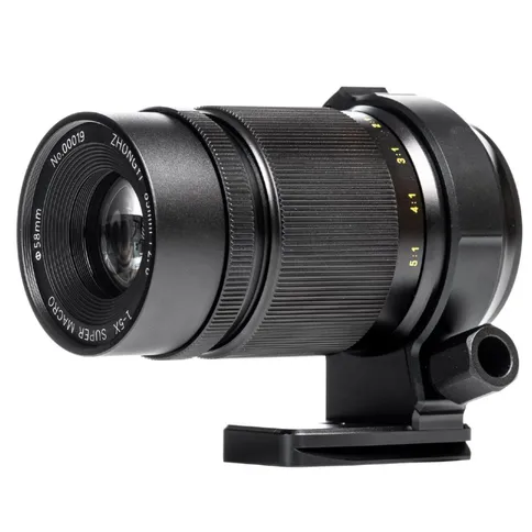 Mitakon Zhongyi 85mm F_2_1.jpg