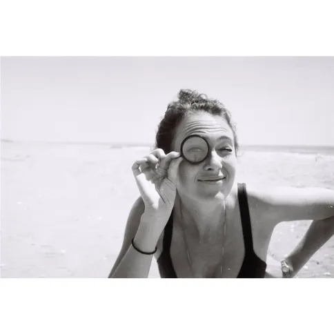 Lomography-Monochrome-Duet-B-W-Starter-Kit-35mm_4.jpg