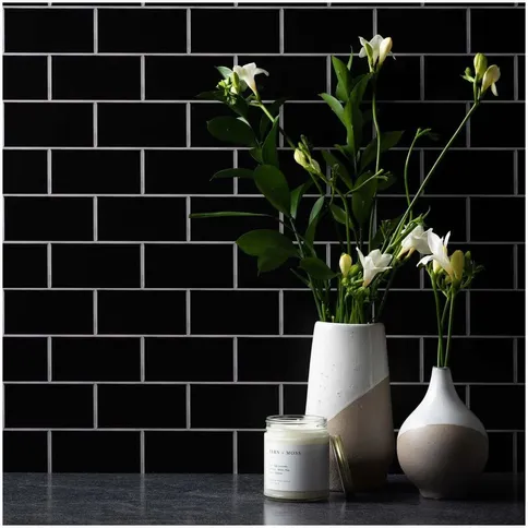 V-Flat-White-Subway-Tile-Ebony-Subway-Tile_6.jpg