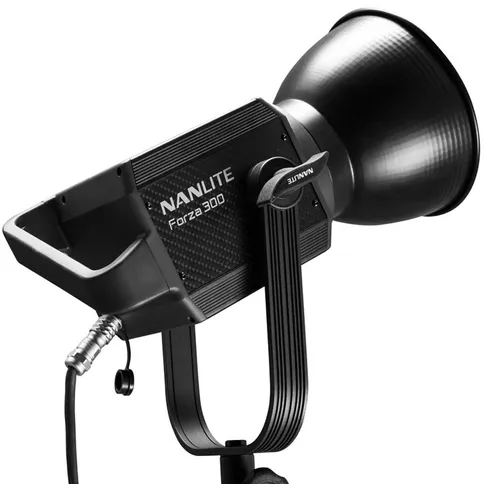 Nanlite_Forza_300_2.jpg
