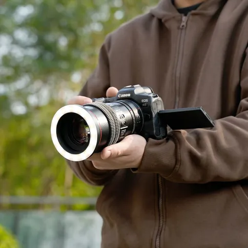 SmallRig-4873-Vibe-P30-67mm-Ring-LED-Video-Light_7.jpg