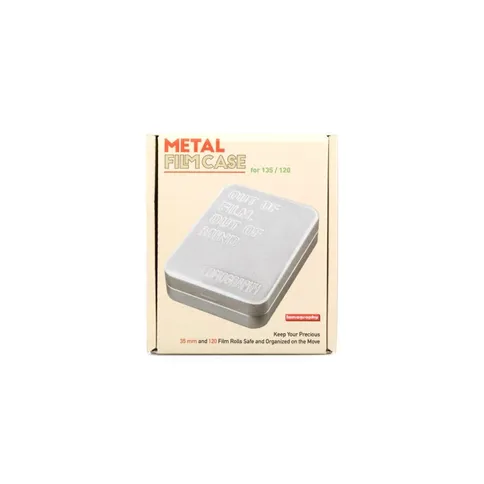 Lomography-Metal-Film-Case-for-135-120_8.jpg