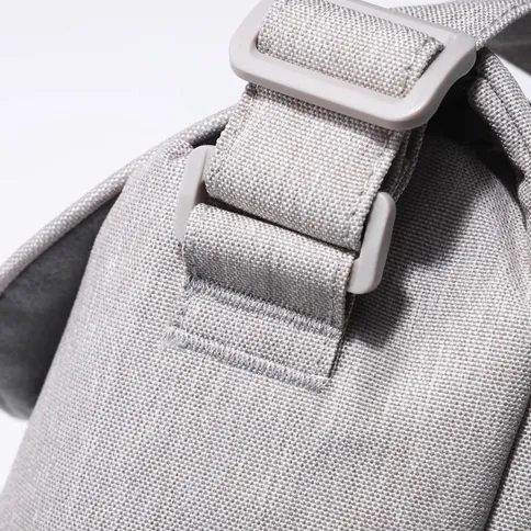 Ulanzi-F01-Sling-compacte-schoudertas-voor-camera-beige_7.jpg