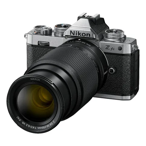 nikon_1650.jpg