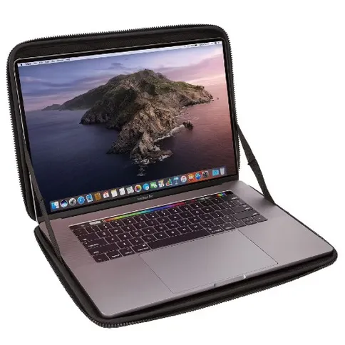 Thule_GauntletMacBookPro16_zwart_foto5.jpg