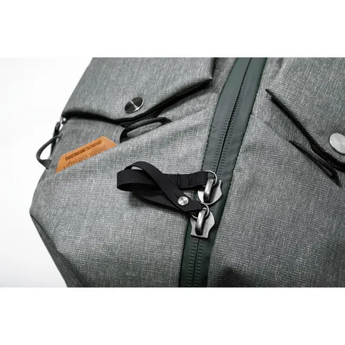 Peak Design Travel Duffelpack 65L 16.jpg