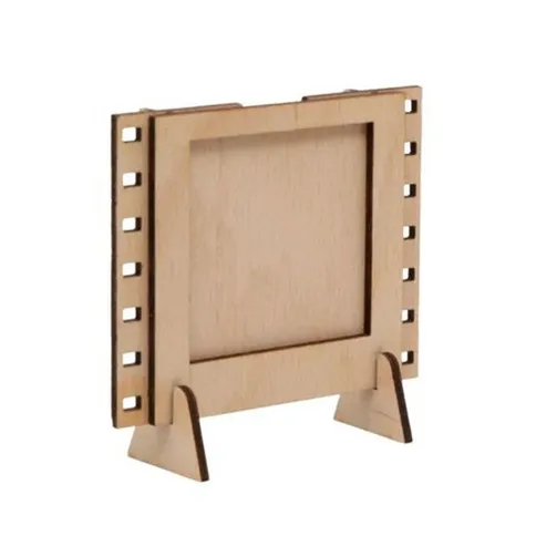 JollyLook-3-Photo-Frames-SQUARE-Natural-Wood_4.jpg