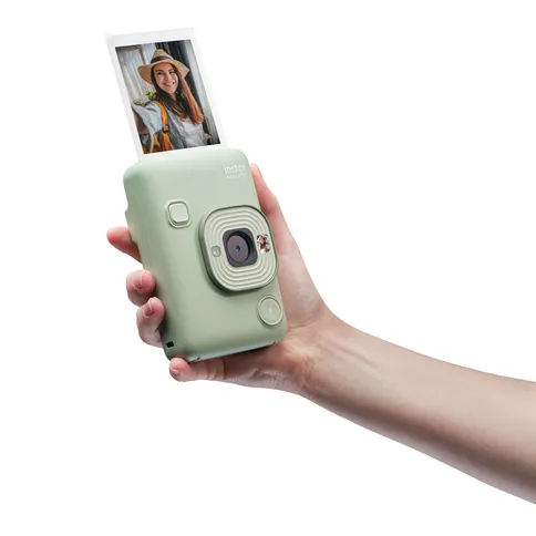 fujifilm-instax-mini-liplay-matchagreen-7.jpg