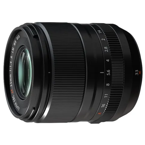 Fujifilm_XF33mm_F14_RWR_foto1.jpg