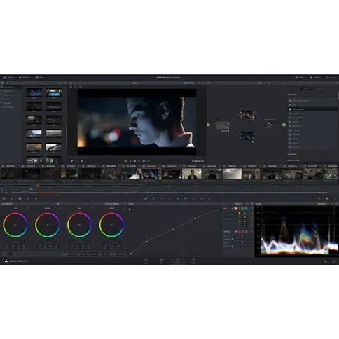 Blackmagic_davinci_resolve_studio_dongle_2.jpg